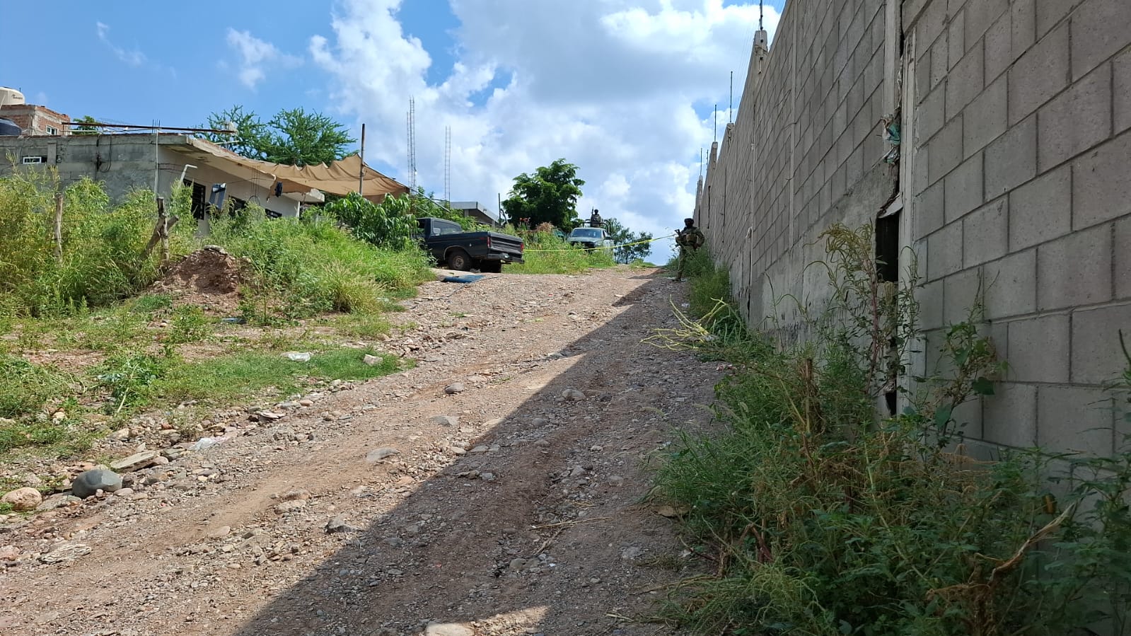 Tras reporte localizan a una persona sin vida en la colonia Progreso, al surponiente de Culiacán