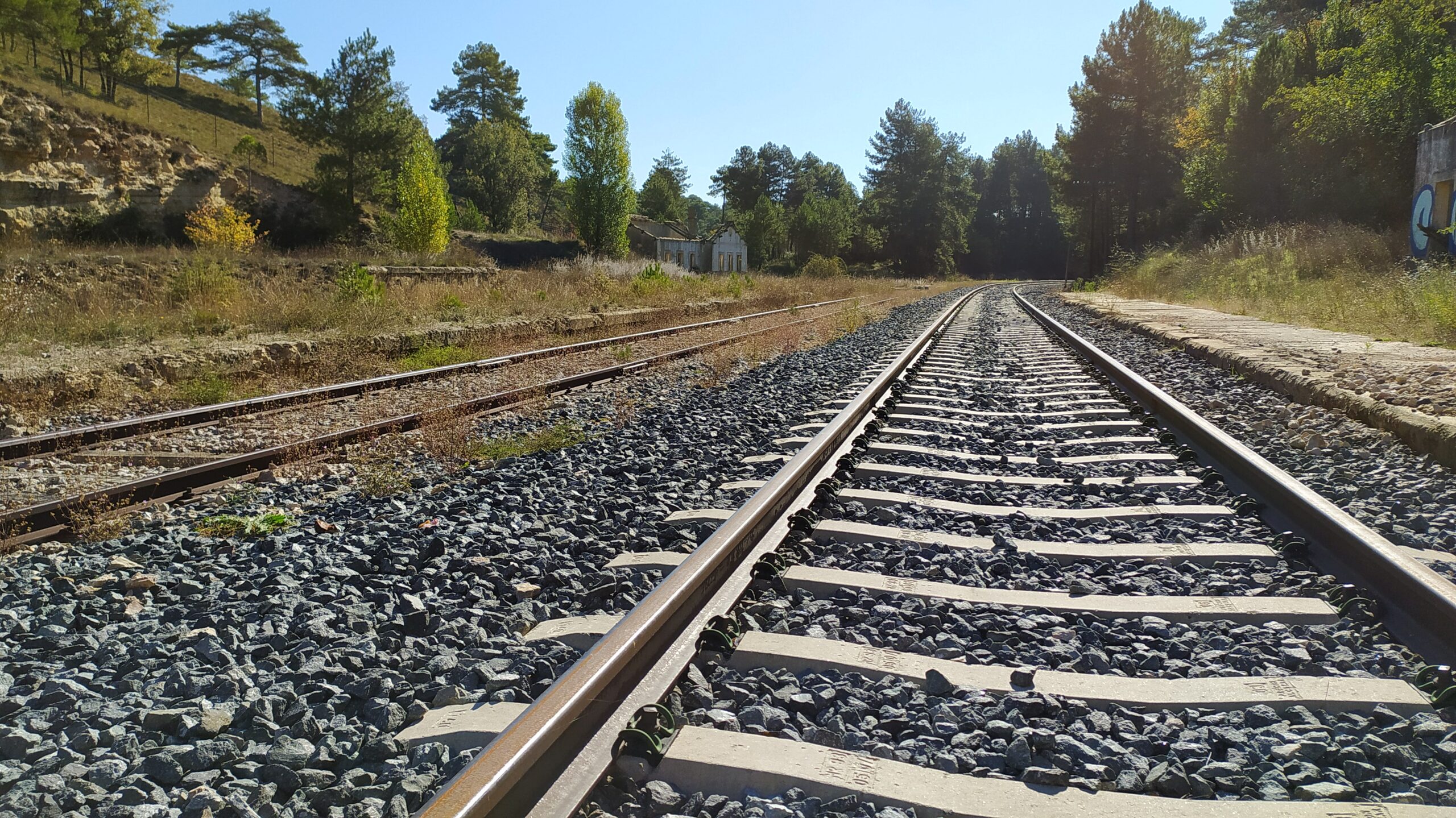 Vías de ferrocarril.