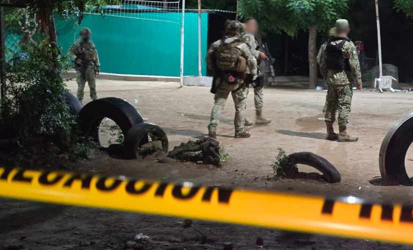 Elementos del Ejército Mexicano acordonan lugar del crimen