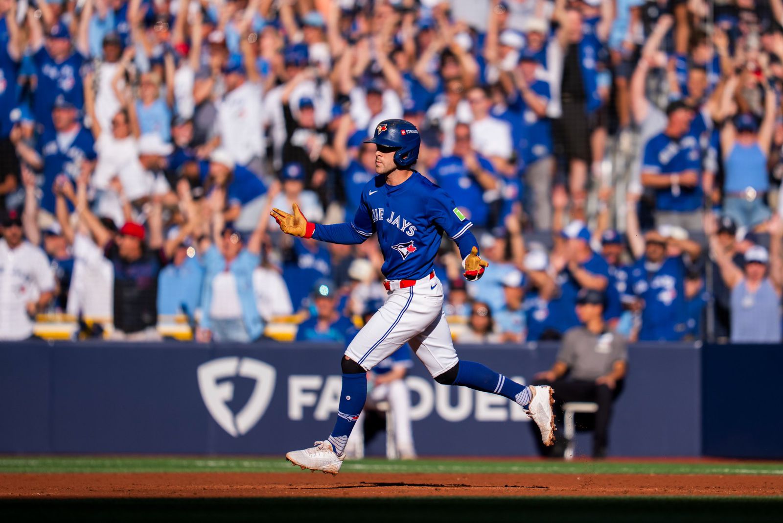 Victoria de los Blue Jays de Toronto sobre Yankees de Nueva York.