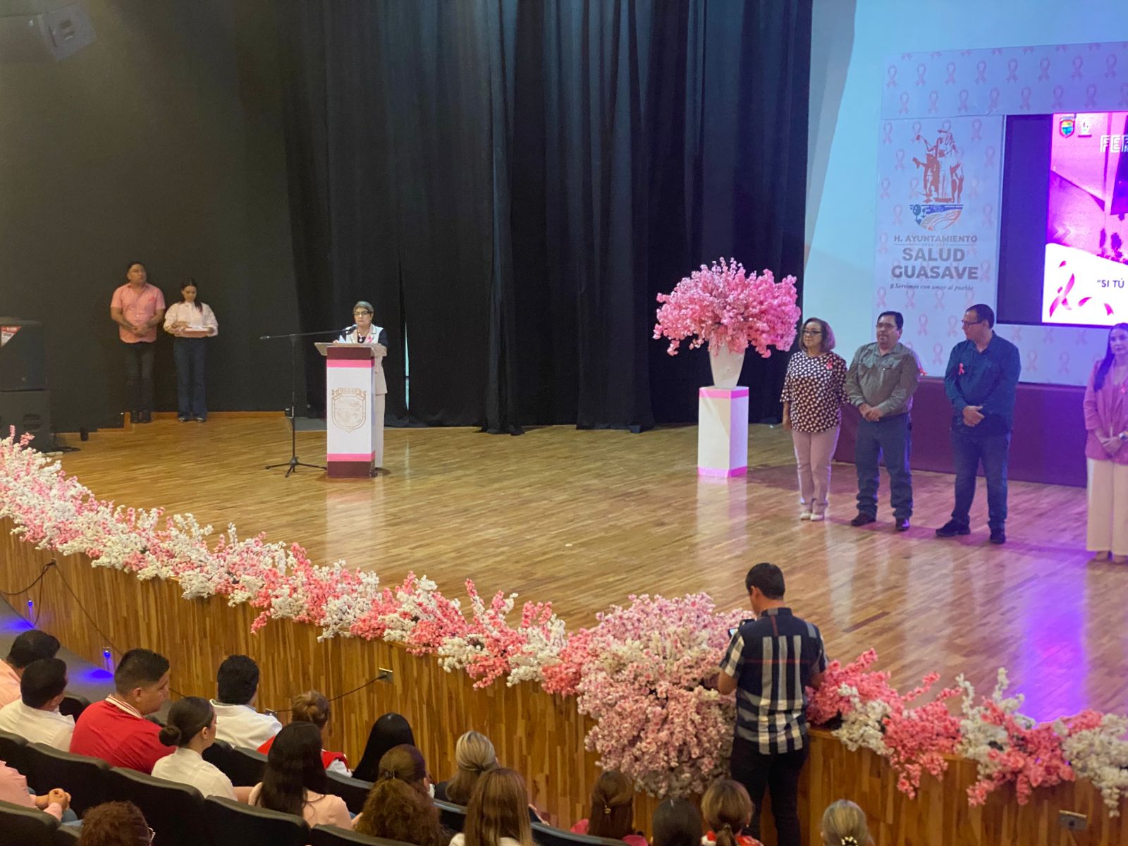 Feria de la Salud Mes Rosa