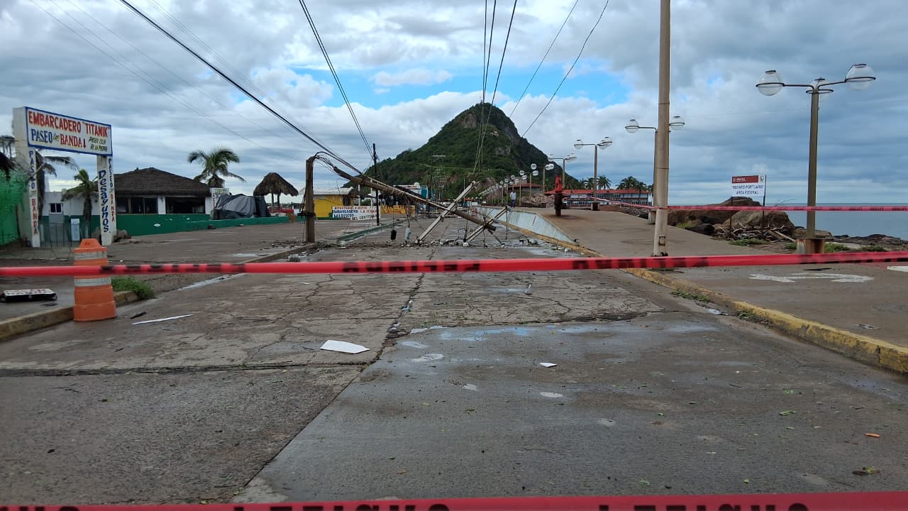 Calles cerradas en Mazatlán
