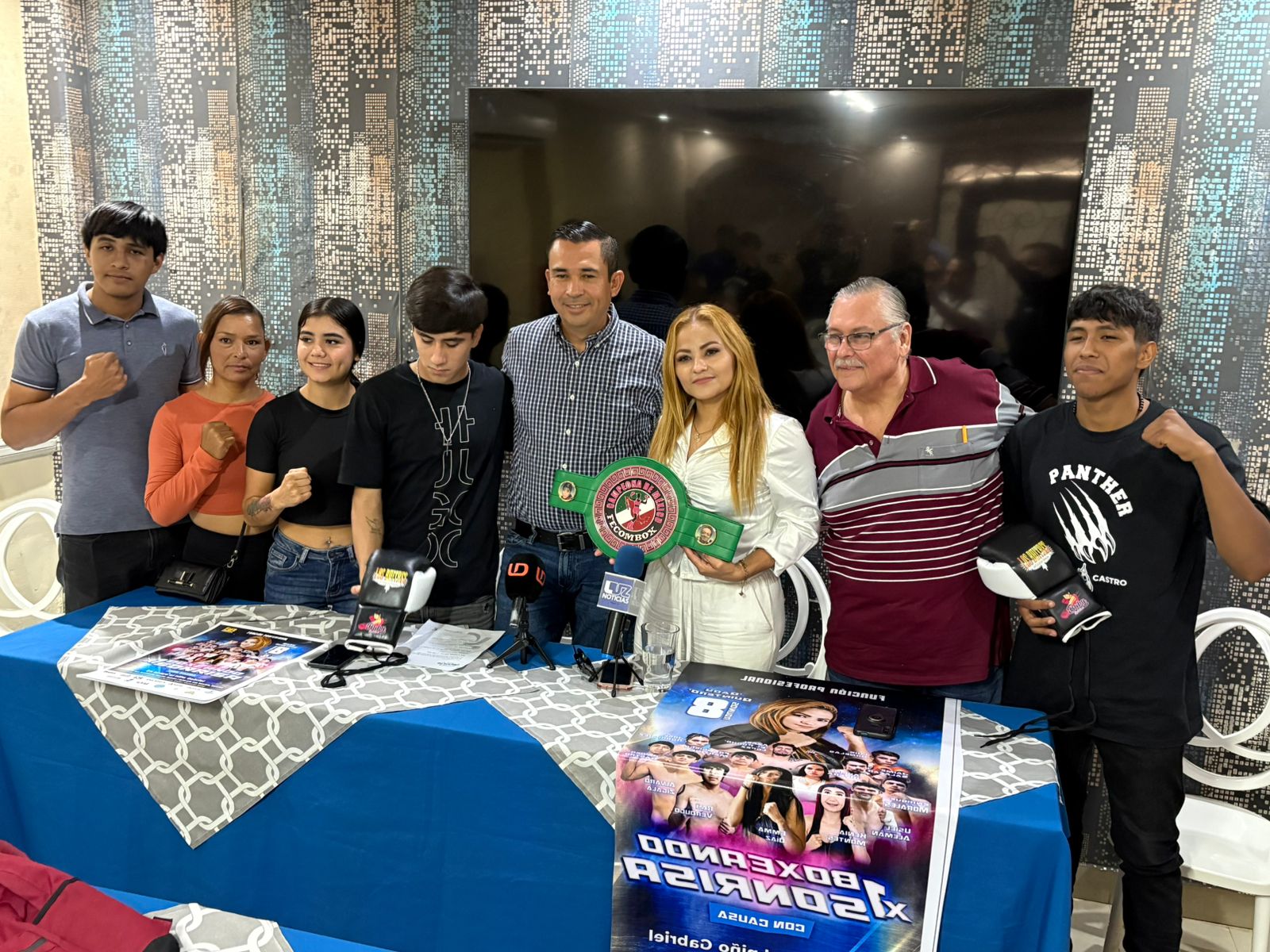 Conferencia de prensa de la función con causa.