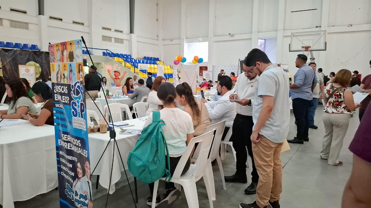 Feria del Empleo en Mazatlán