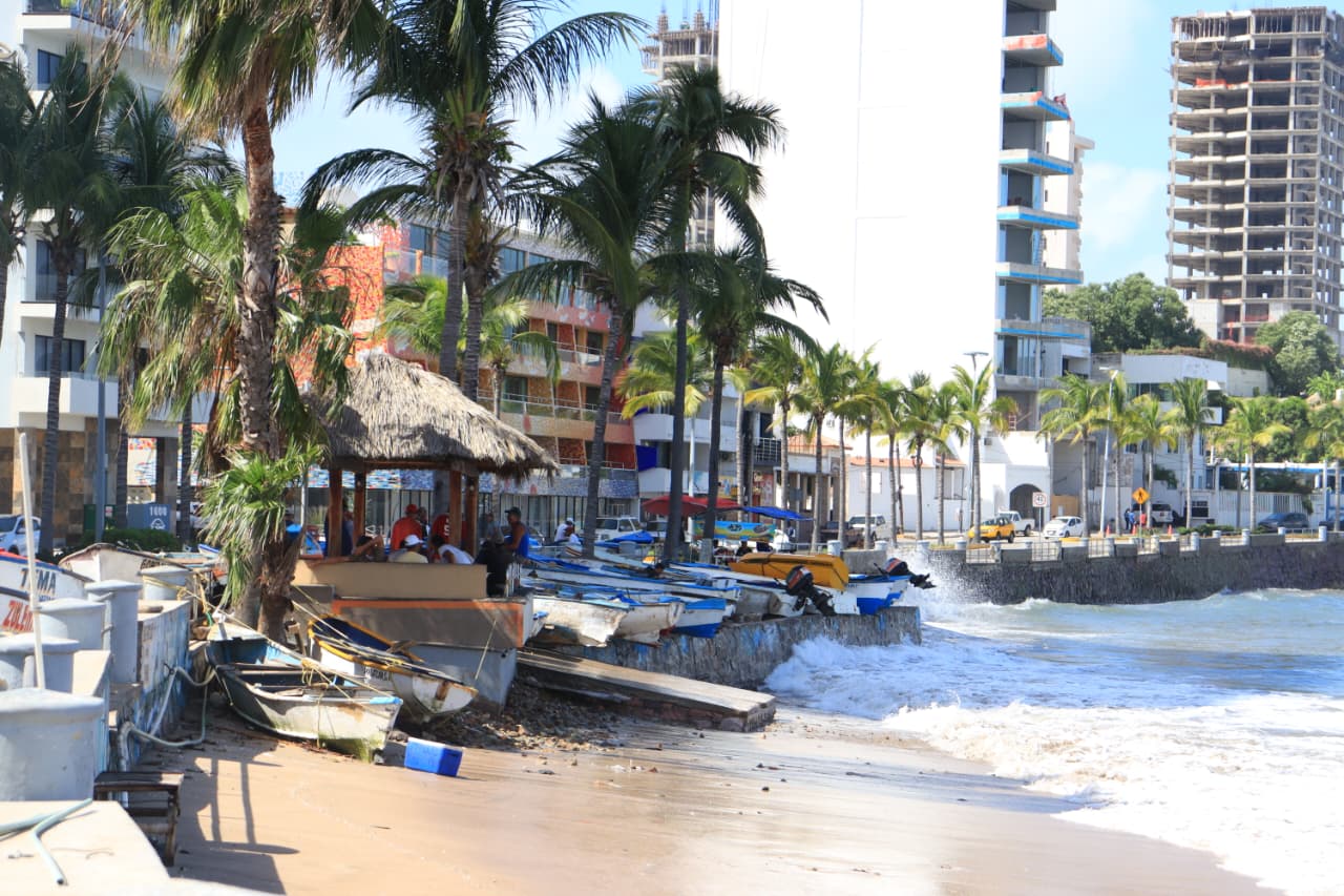 oleaje en Mazatlán