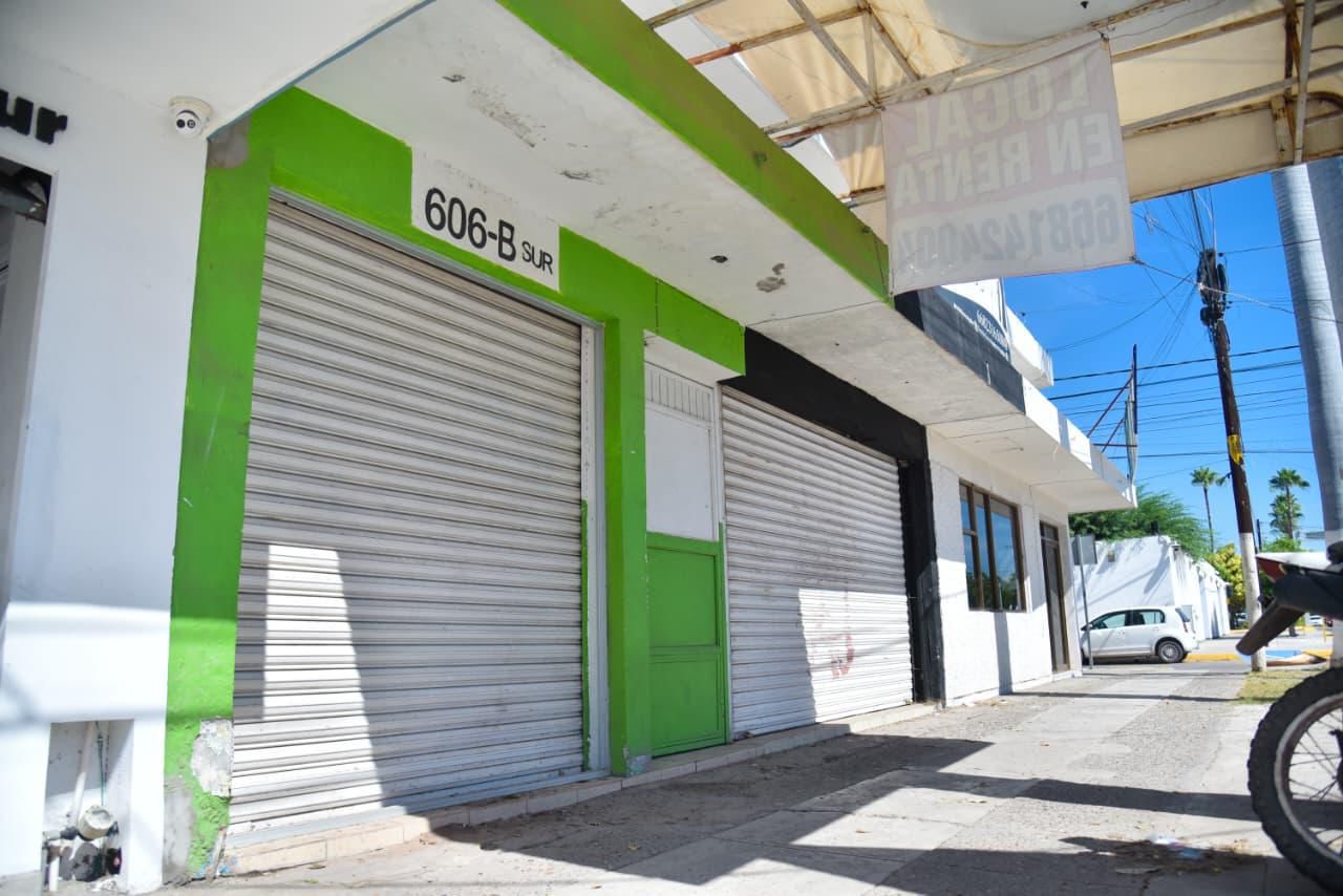 Estas son algunas marquesinas que se aprecian en el primer cuadro de la ciudad de Los Mochis.