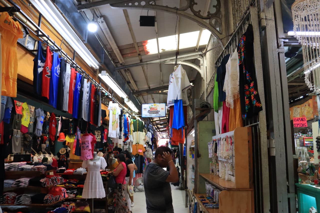 Mercado José María Pino Suárez en Mazatlán.