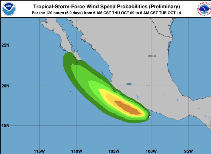 Así establece el NHC la posible trayectoria de la depresión tropical Diecisiete-E, próximo Raymond.