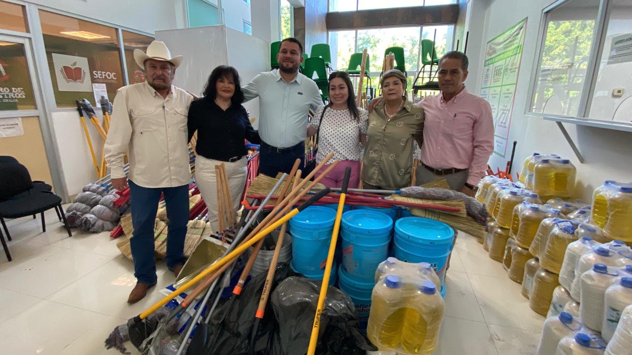 Sepyc equipa con implementos a escuelas de Guasave