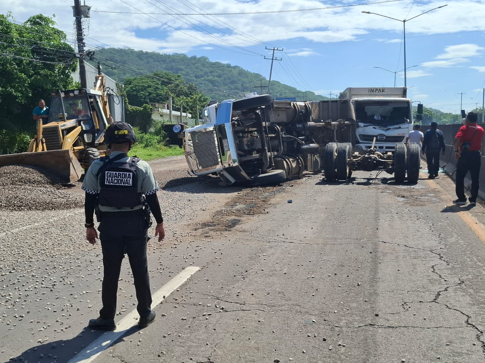 Percance en Mazatlán desemboca en accidente