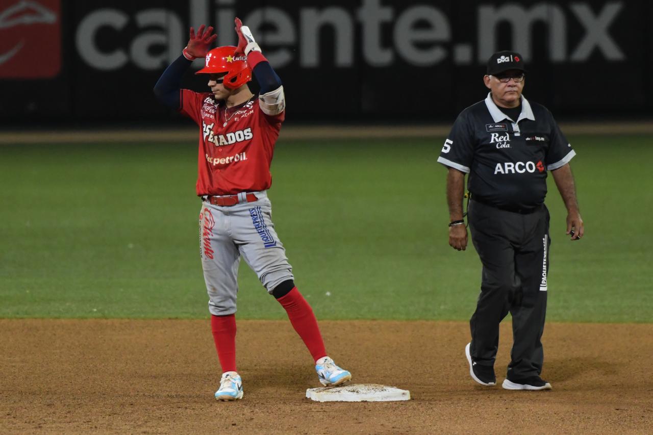 ¡En extrainnings! Con rally letal en la décima entrada, Venados le pega a los Algodoneros en Guasave