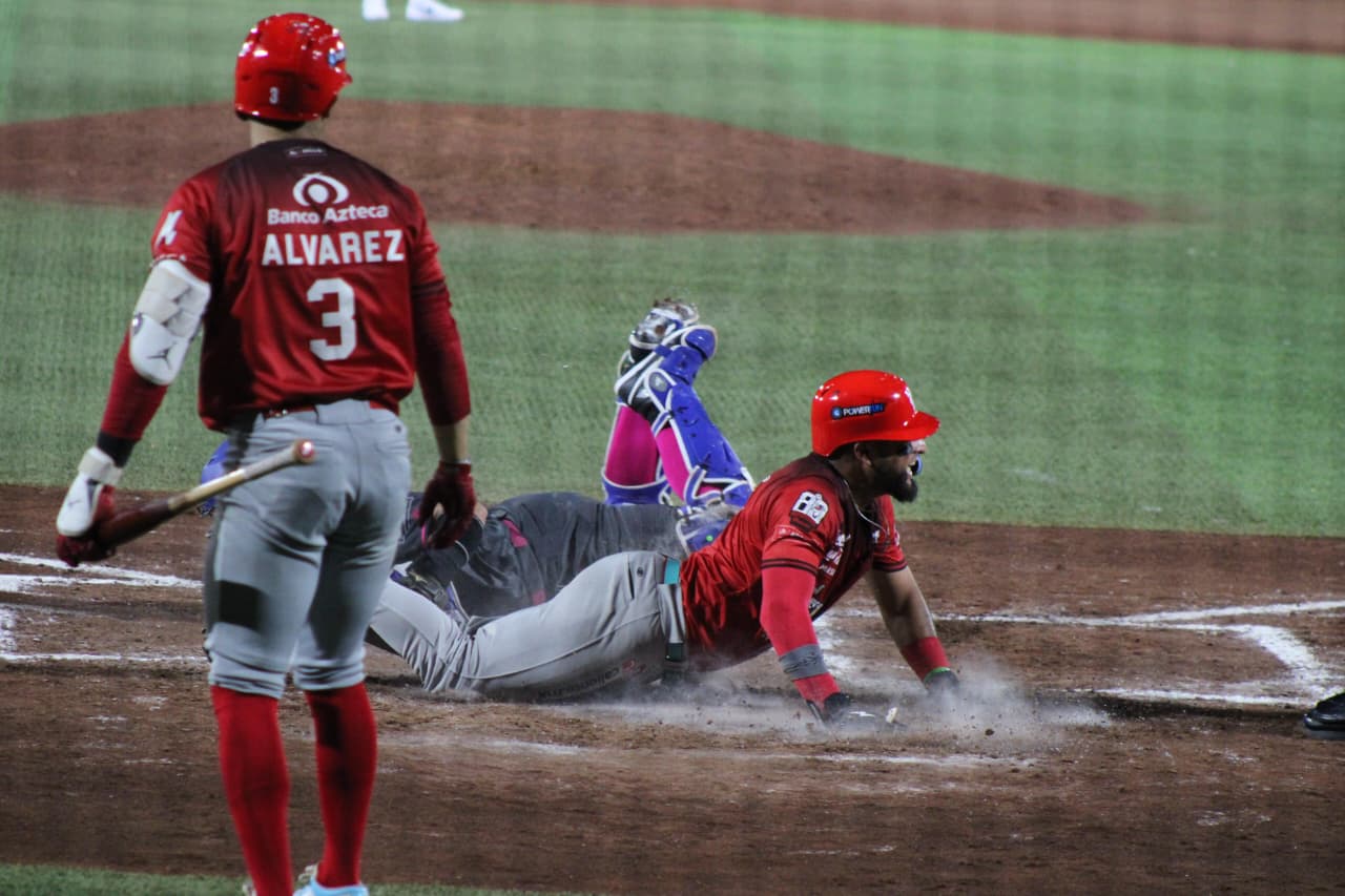 ¡Por barrida! Yaquis de Obregón vuelven a derrotar a Venados de Mazatlán