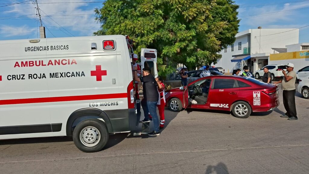 Accidente automovilístico en Ahome
