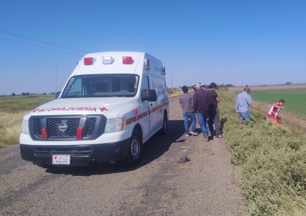 Motociclista pierde la vida tras salida de camino