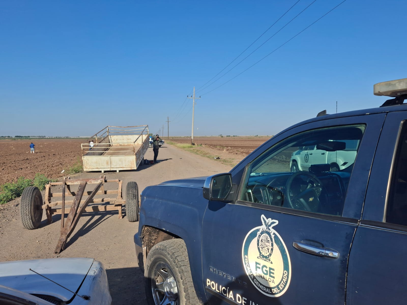 Adulto mayor pierde la vida tras chocar en motocicleta contra una batanga en Sinaloa municipio