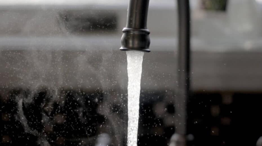 Llave de agua potable