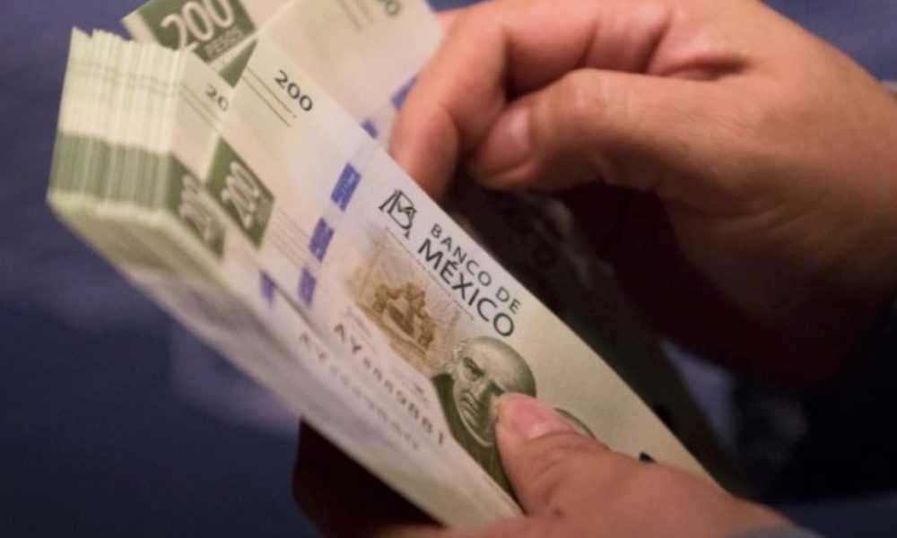 Gobierno de México oficializa pago de aguinaldo a burócratas: ¿de cuántos días será en 2025?