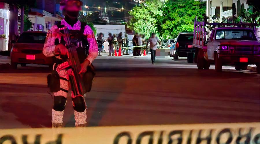 Elementos de seguridad acordonaron un área de la colonia Emiliano Zapata, tras un atentado