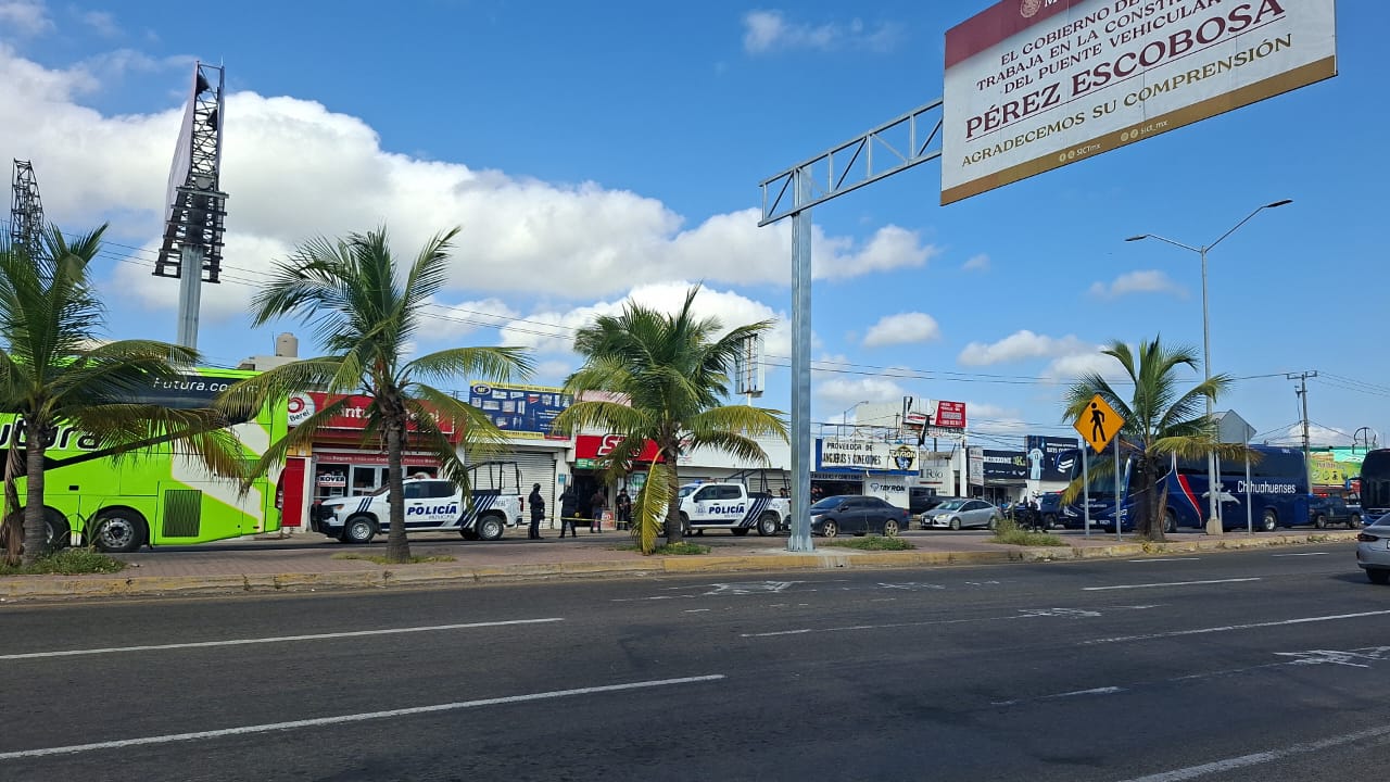 Balean a encargado de expendio de cerveza en la salida norte de Mazatlán