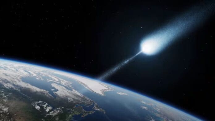 Científico acusa a la NASA de ocultar imágenes del cometa