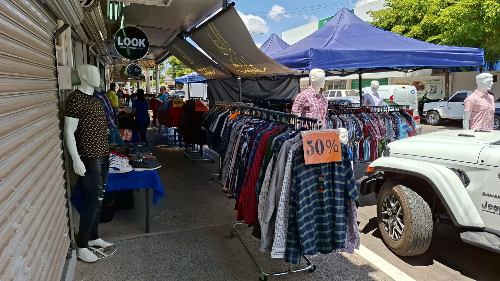 Comercios en la región del Évora.