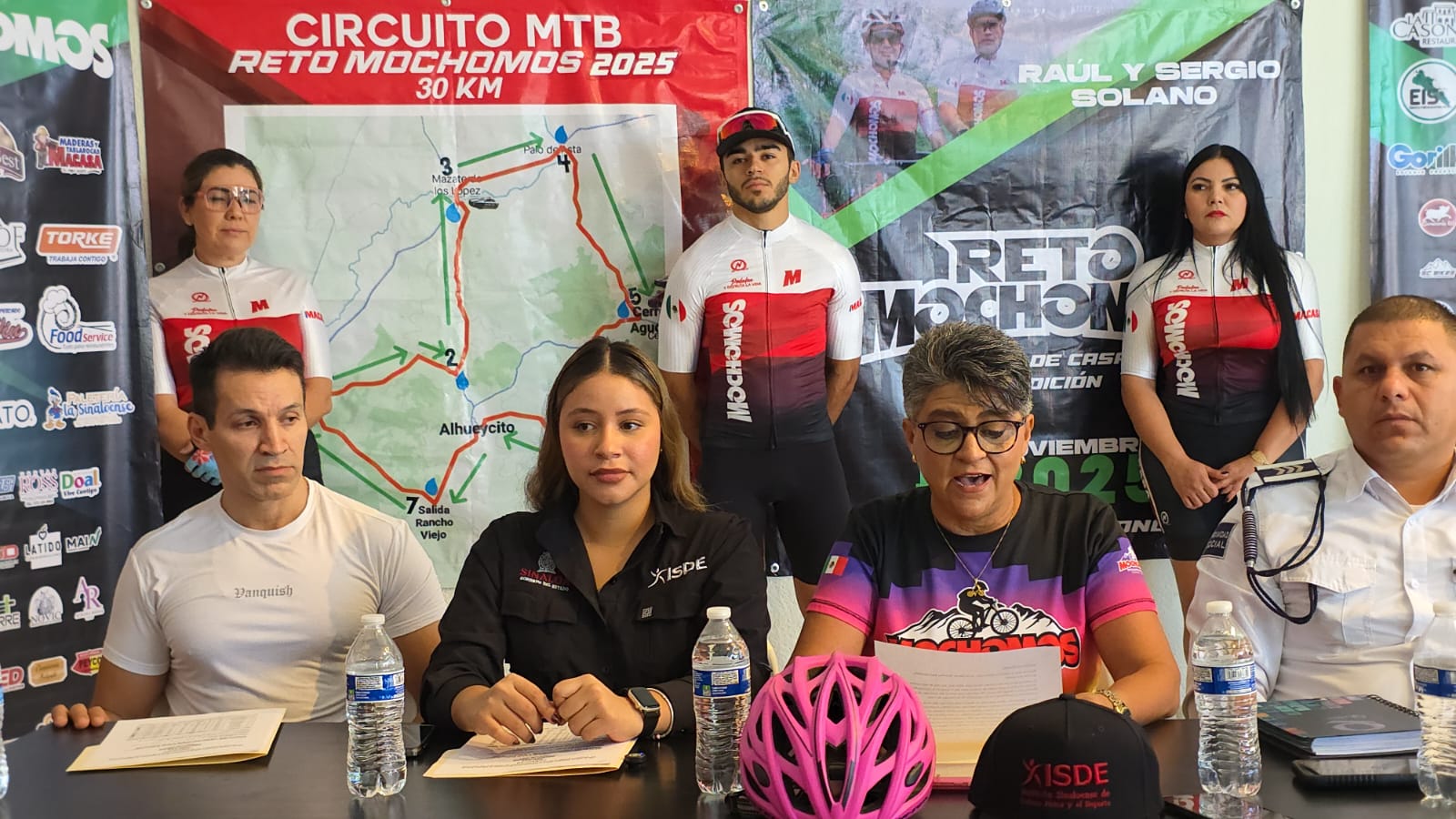 Conferencia de prensa del reto mochomos 2025