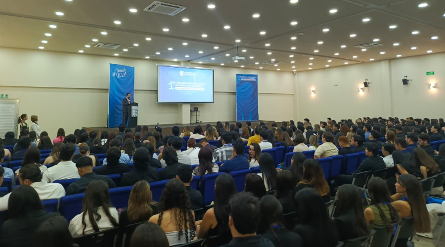 Primer Congreso Nacional Odontólogo de la Universidad de Los Mochis