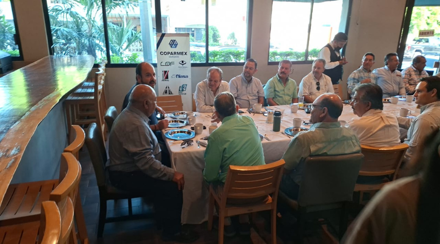 Reunión entre empresarios y Jesús Soto Soberanes