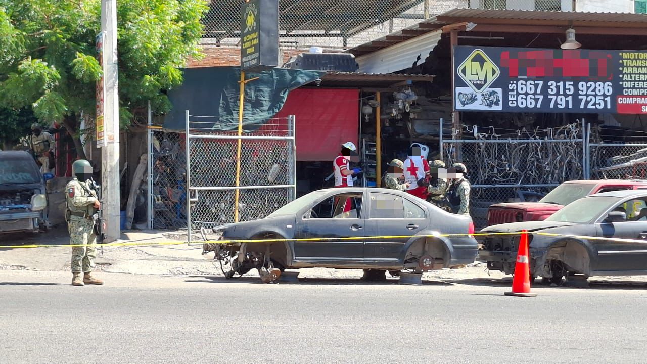 Asesinan a dos hermanos dueños de un yonke en la colonia Plutarco Elías Calles en Culiacán