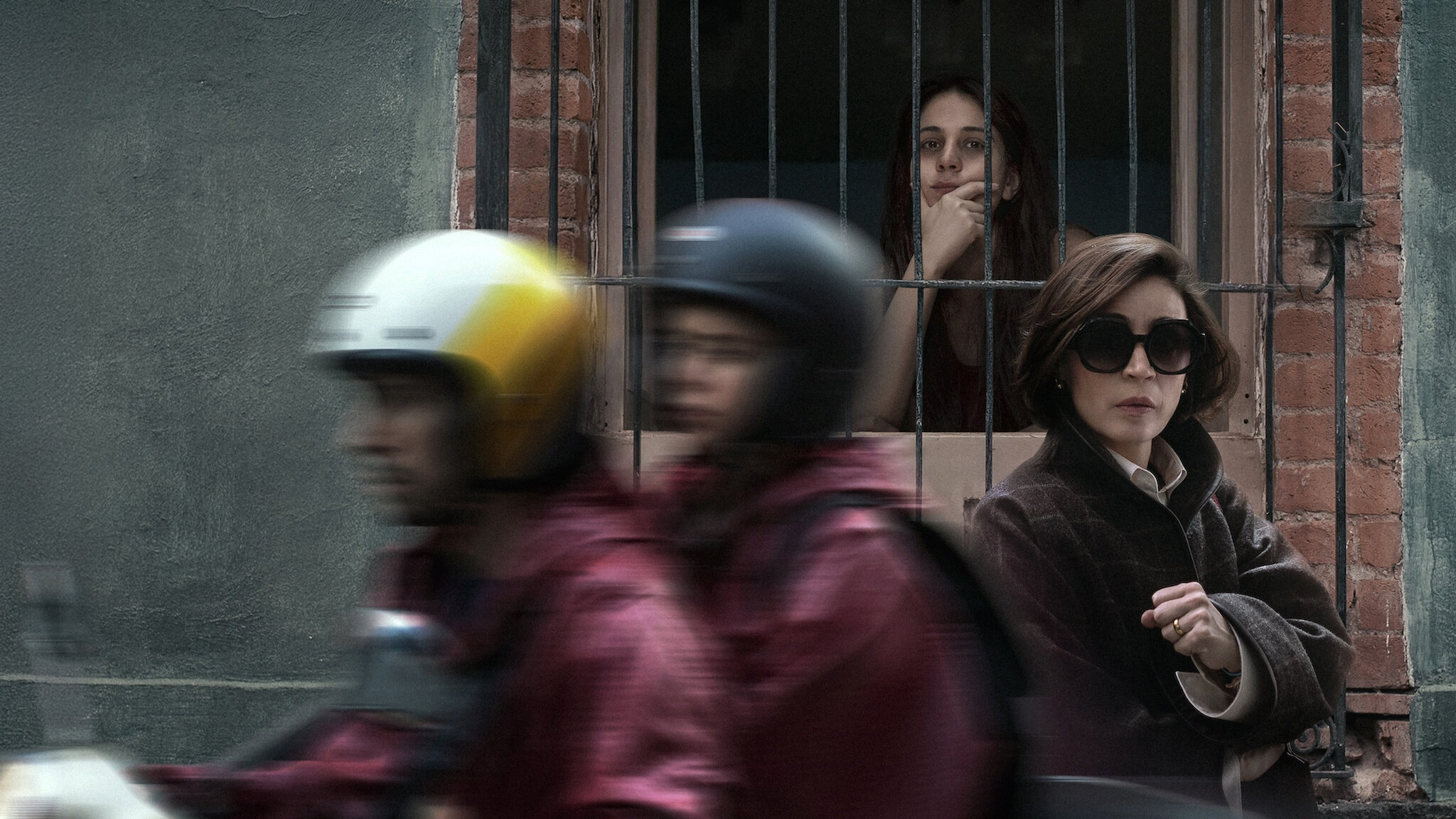 El drama de Netflix que entrelaza seis vidas en un solo día lluvioso en la CDMX