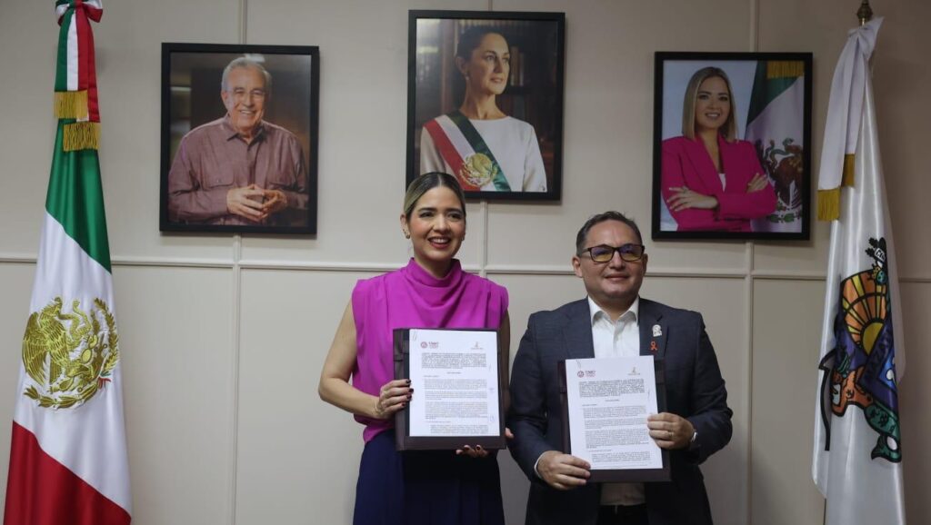Estrella Palacios, alcaldesa de Mazatlán y Pedro Flores Leal, rector de la UAdeO