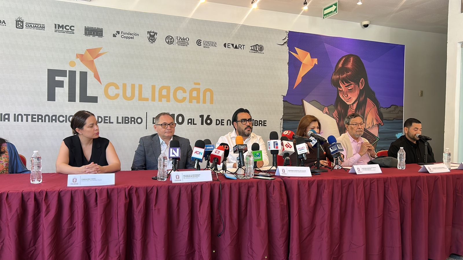 Anuncian actividades de la Feria Internacional del Libro