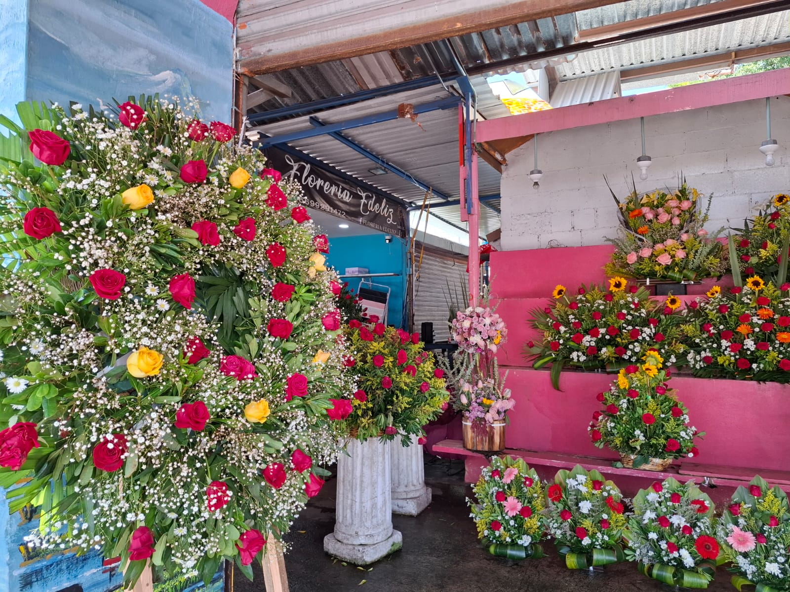 Floristas superan expectativas en ventas por Día de Muertos