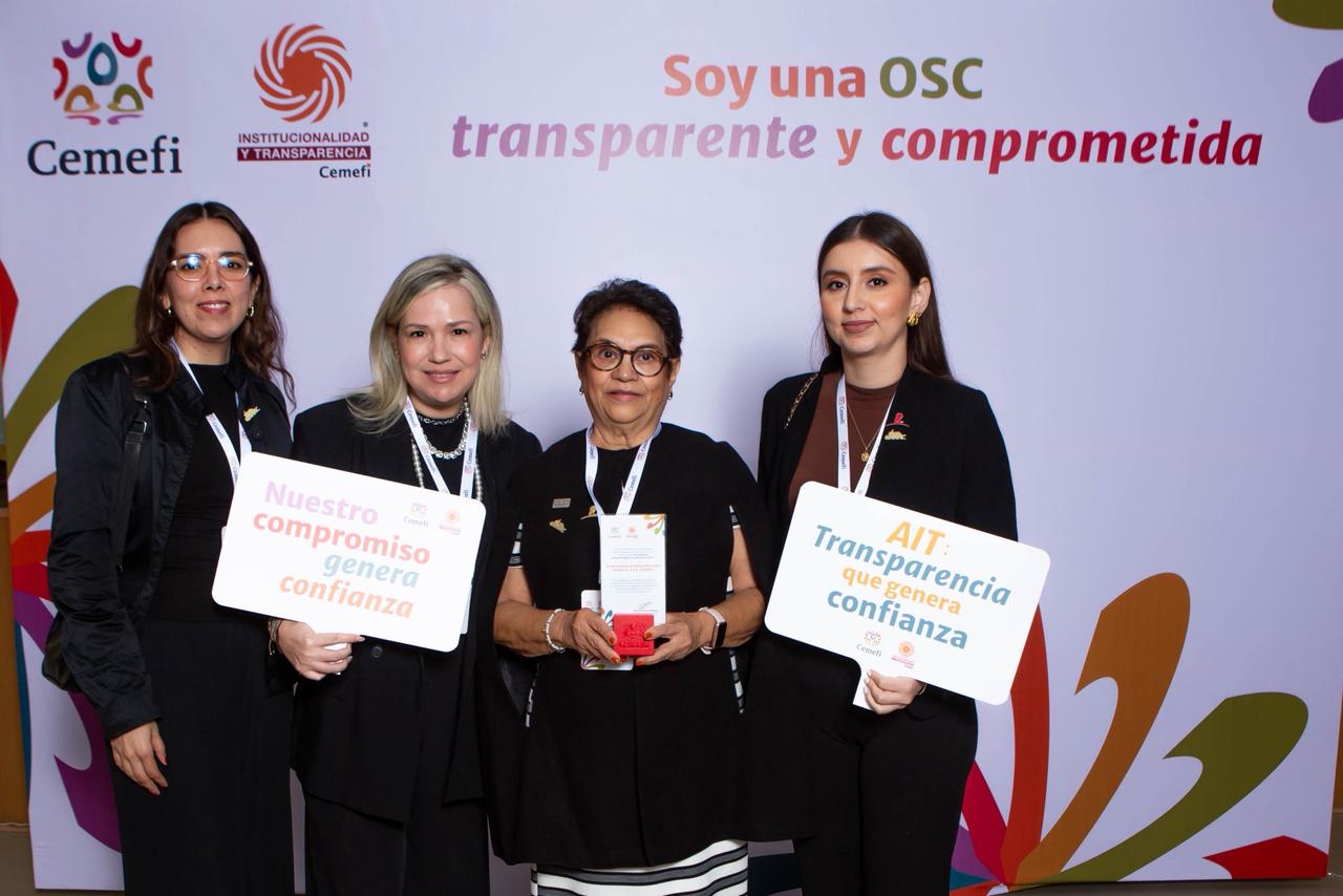 Ganac es acreditada nacional por 30 años de esfuerzo