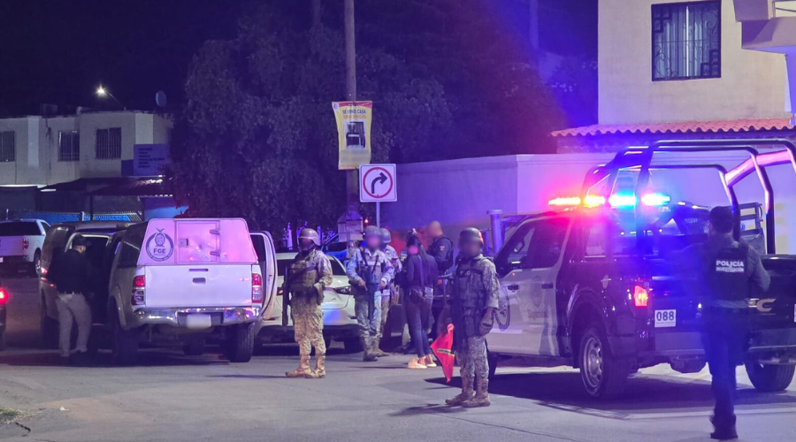 Homicidio a balazos en la entrada de un local comercial