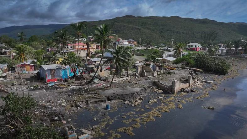 Pérdidas provocadas por el huracán Melissa podrían afectar a Jamaica por años, advierte la ONU
