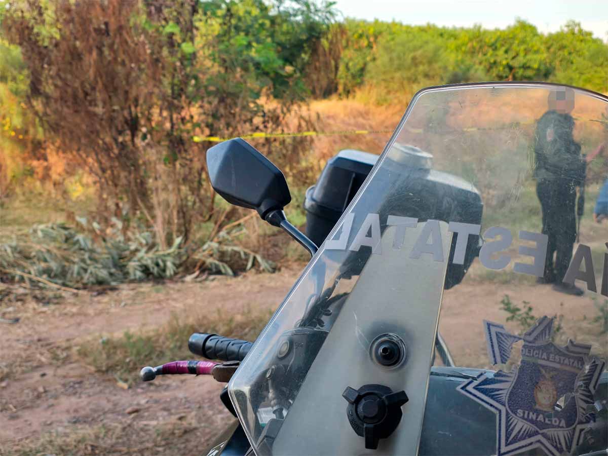Policía Estatal de Sinaloa en lugar de homicidio, en Culiacán