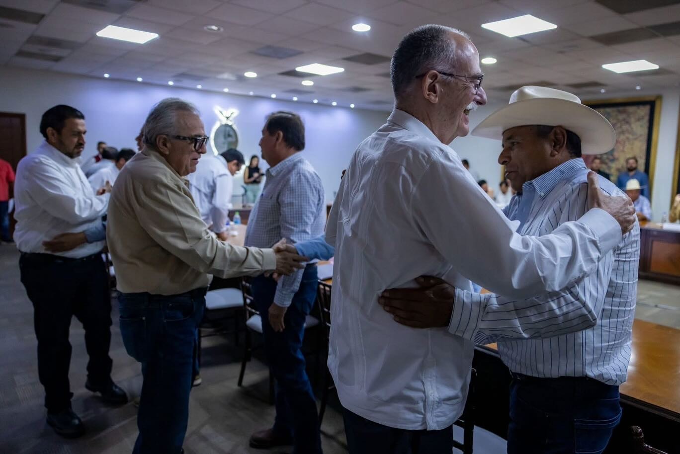 Julio Berdegué Sacristán en Sinaloa