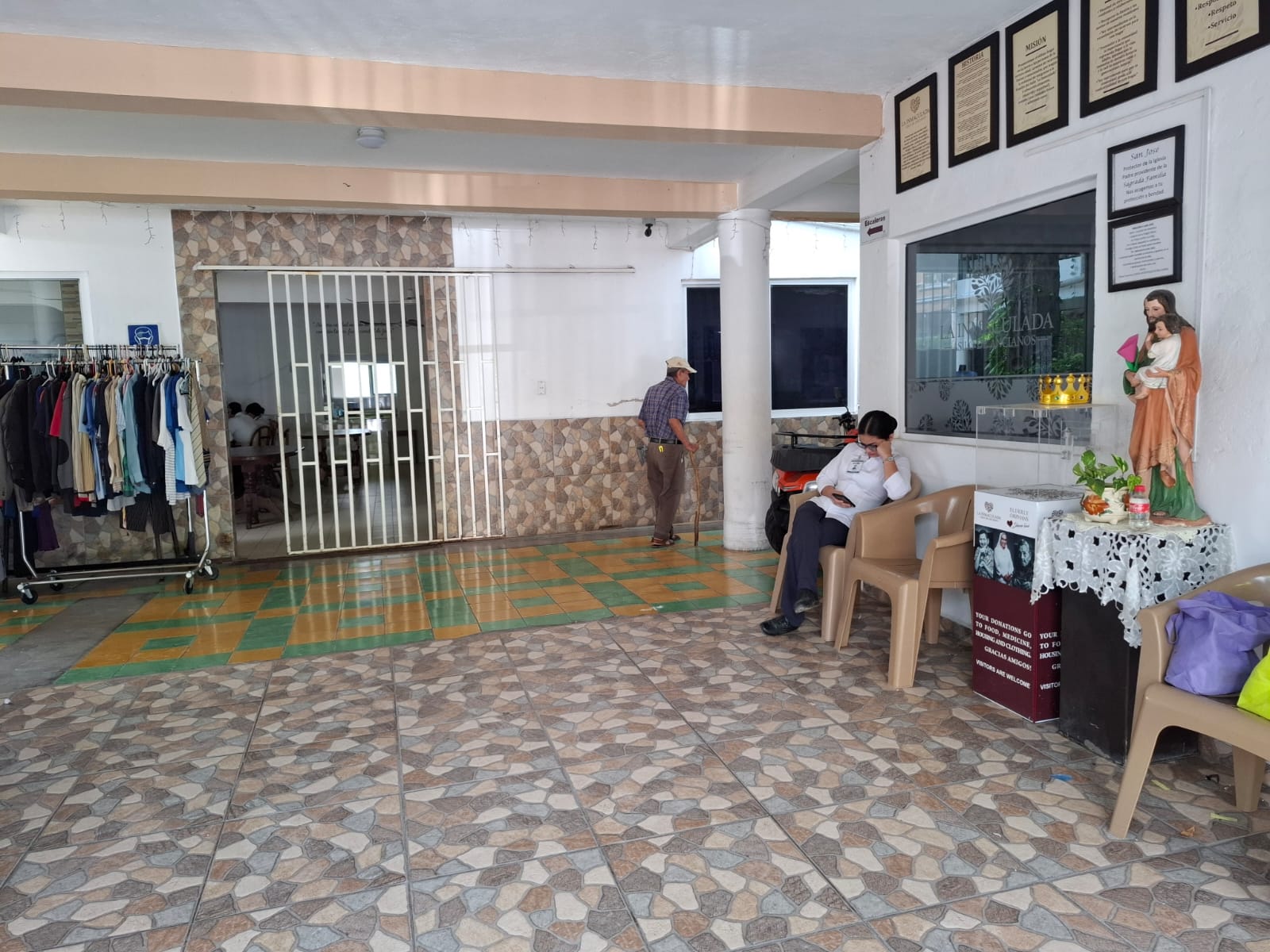 Instalaciones por dentro del La Inmaculada en Mazatlán