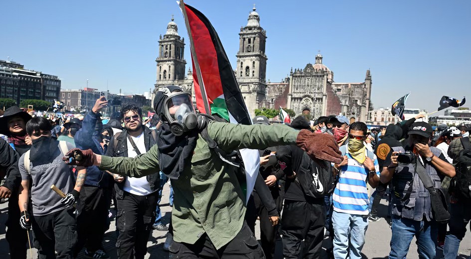 Vinculan a proceso a 3 de los detenidos en marcha de la 