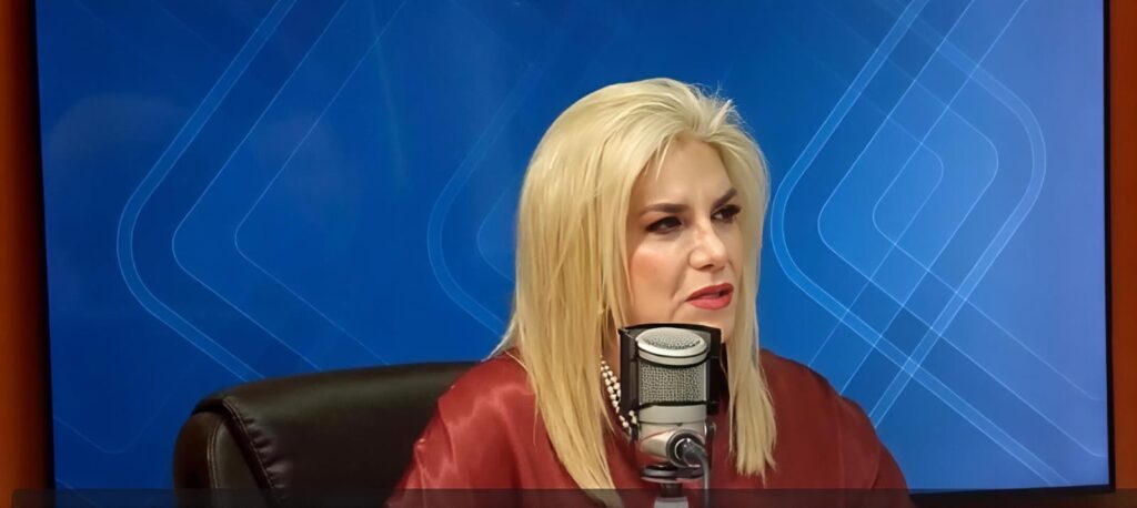 María Guadalupe Ramírez Zepeda, titular de la Secretaría de Transparencia y Rendición de Cuentas de Sinaloa en entrevista durante la primera emisión de Línea Directa del 13 de noviembre del 2025