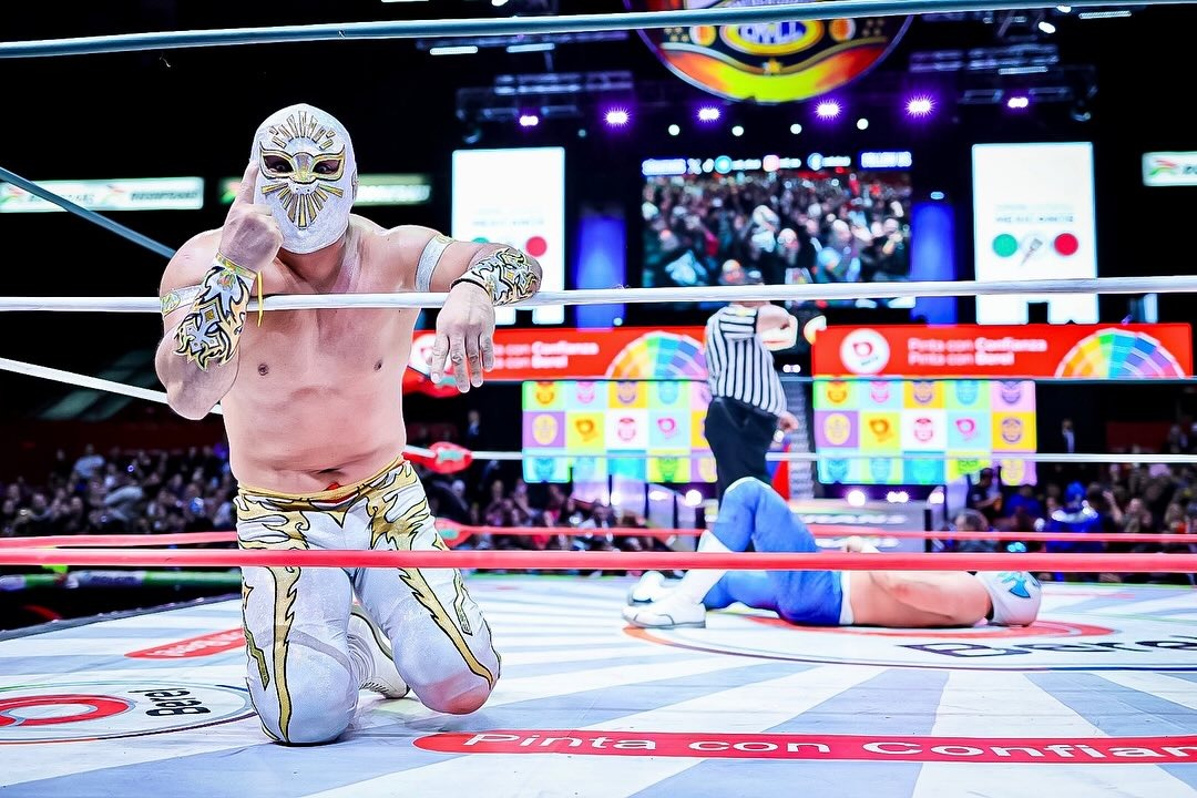 Místico en un evento de lucha libre del CMLL.