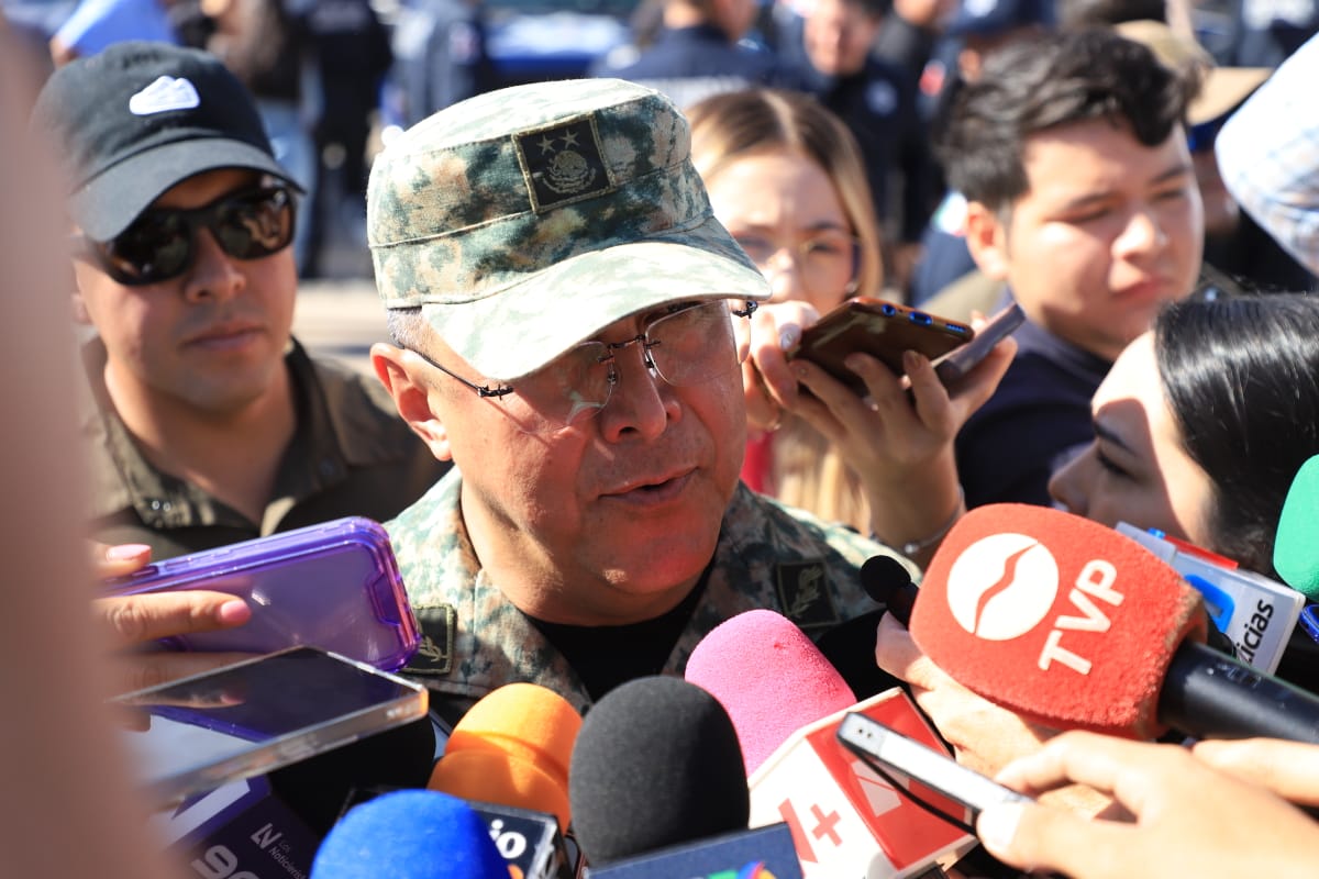 Óscar Rentería Schazarino, titular de la SSPE