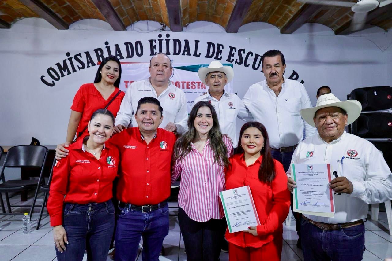 Paloma Sánchez con los nuevos dirigentes del PRI en Concordia y Escuinapa