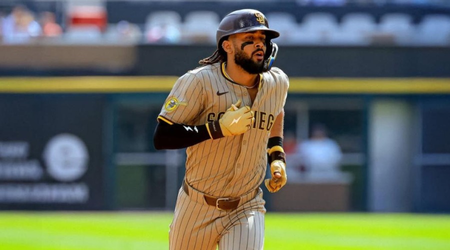 Fernando Tatis Jr, Jugador de Padres de San Diego corriendo