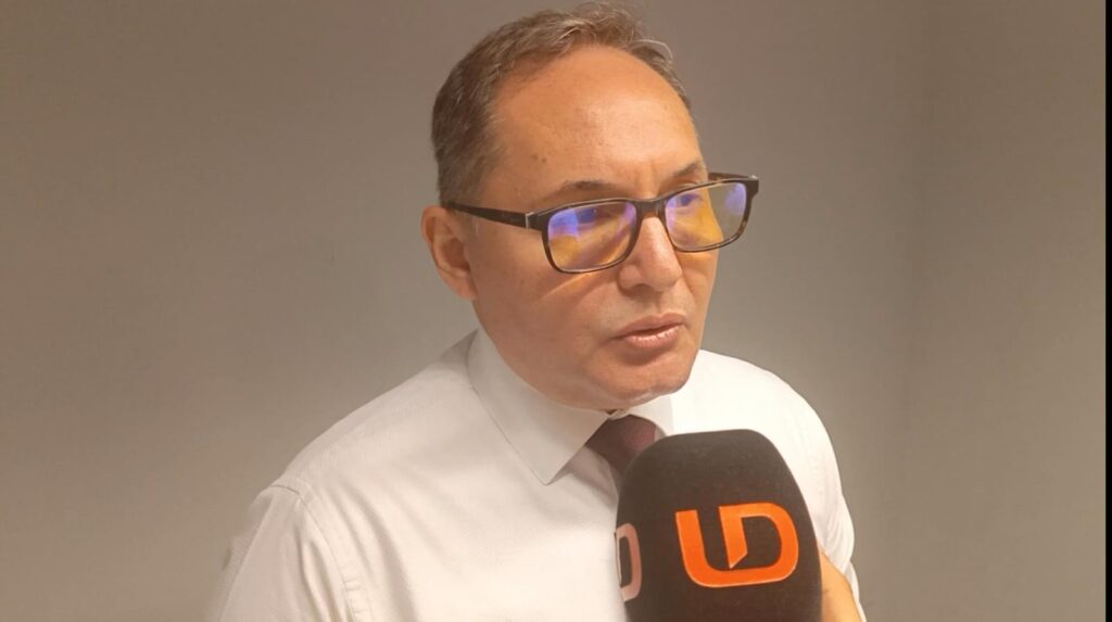Pedro Flores Leal, rector de la UAdeO sobre aguinaldo a trabajadores 2025