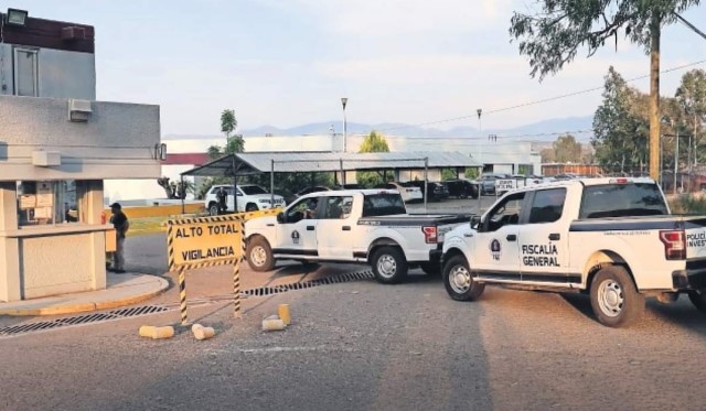 Jefe de policía es señalado de disparar y ejecutar al asesino de Carlos Manzo en Uruapan