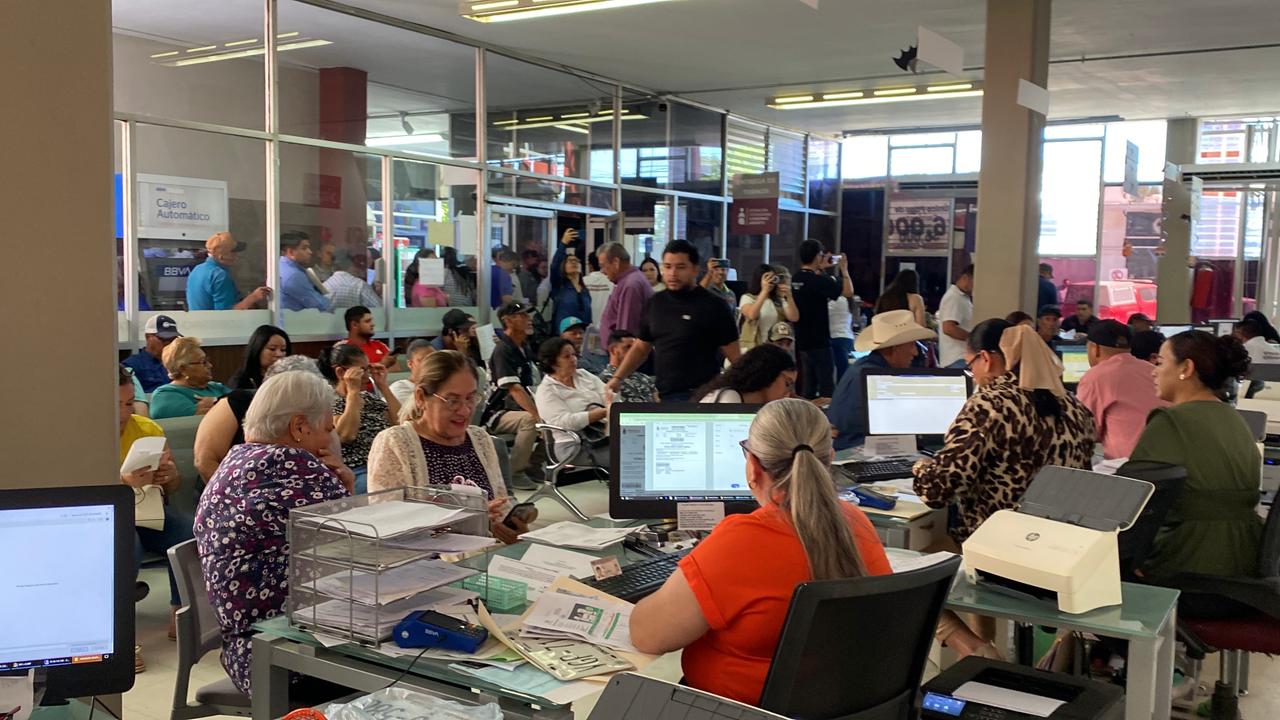 Área de recaudación de rentas en Guasave