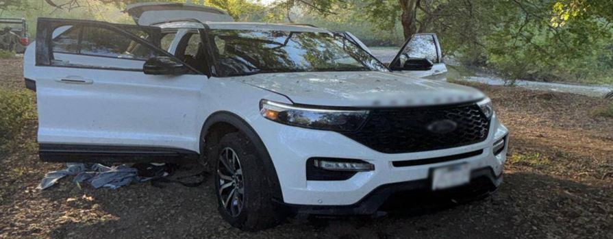 Camioneta blanca asegurada en operativo de ElDorado