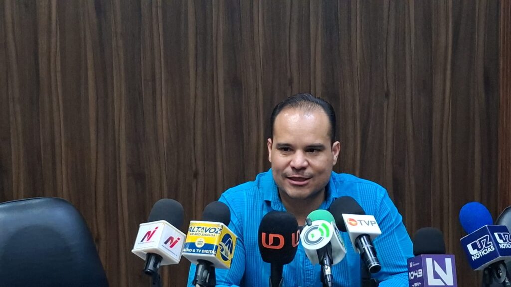 Presidente de la Cámara Nacional de la Industria de la Transformación en la localidad